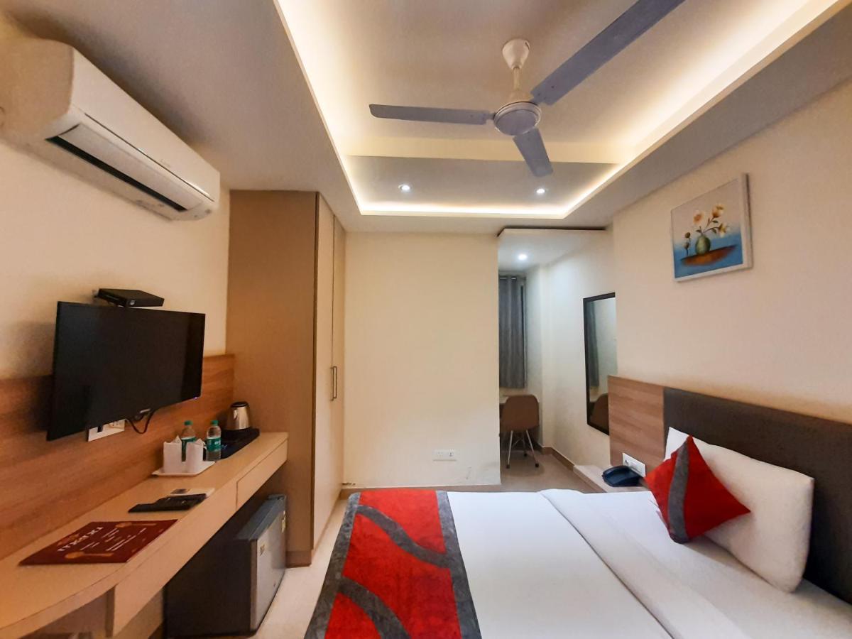 Hotel Tripple Tree - Karol Bagh New Delhi Exterior foto