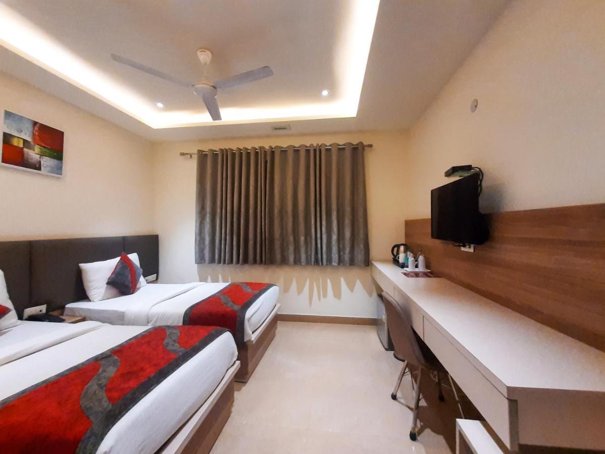Hotel Tripple Tree - Karol Bagh New Delhi Exterior foto